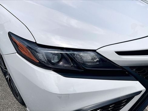 Used 2024 Toyota Camry SE FWD image 32