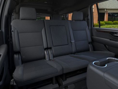 New 2026 Chevrolet Suburban LS image 17