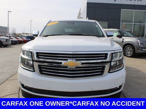 Used 2018 Chevrolet Suburban Premier image 2