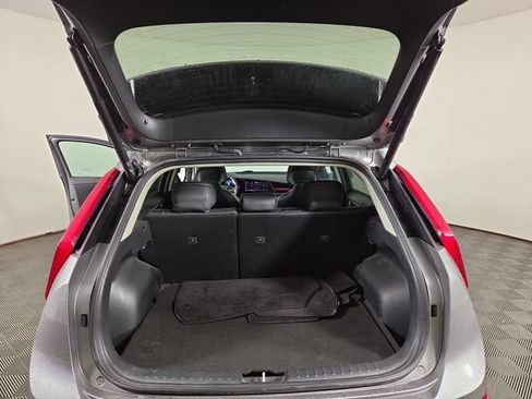 Certified 2024 Kia Niro Wind FWD image 30