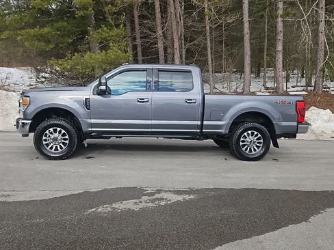 Used 2021 Ford F350 Lariat w/ Lariat Value Package AWD/4WD image 2
