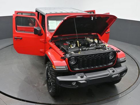 Used 2024 Jeep Gladiator Sport image 62