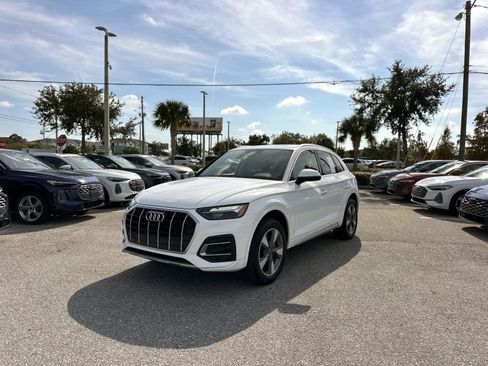 Used 2022 Audi Q5 2.0T Premium image 2