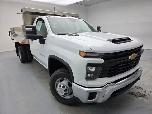New 2026 Chevrolet Silverado 3500 W/T w/ WT Convenience Package AWD/4WD image 2