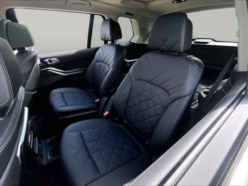 Used 2025 BMW X7 xDrive40i AWD/4WD image 20