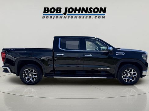 Used 2023 GMC Sierra 1500 SLT w/ SLT Premium Plus Package AWD/4WD image 2