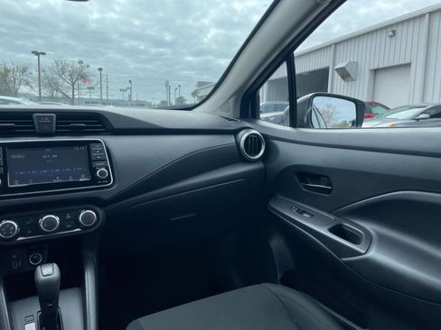 Used 2024 Nissan Versa S image 33