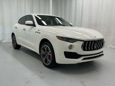 Used 2023 Maserati Levante GT AWD/4WD image 1