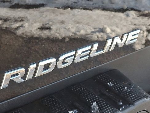 Used 2018 Honda Ridgeline Sport image 30