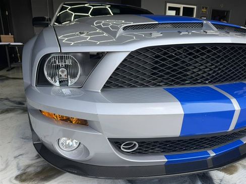 Used 2008 Ford Mustang Shelby GT500 RWD image 8