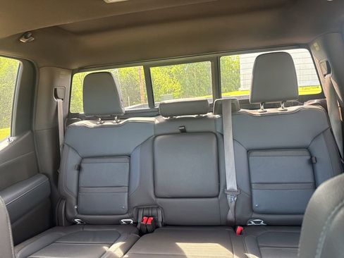 Used 2021 GMC Sierra 1500 Denali w/ Denali Ultimate Package AWD/4WD image 22