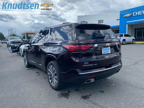 Used 2023 Chevrolet Traverse Premier w/ LPO, Floor Liner Package AWD/4WD image 5