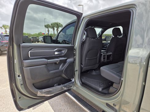New 2026 RAM 1500 Lone Star AWD/4WD image 15