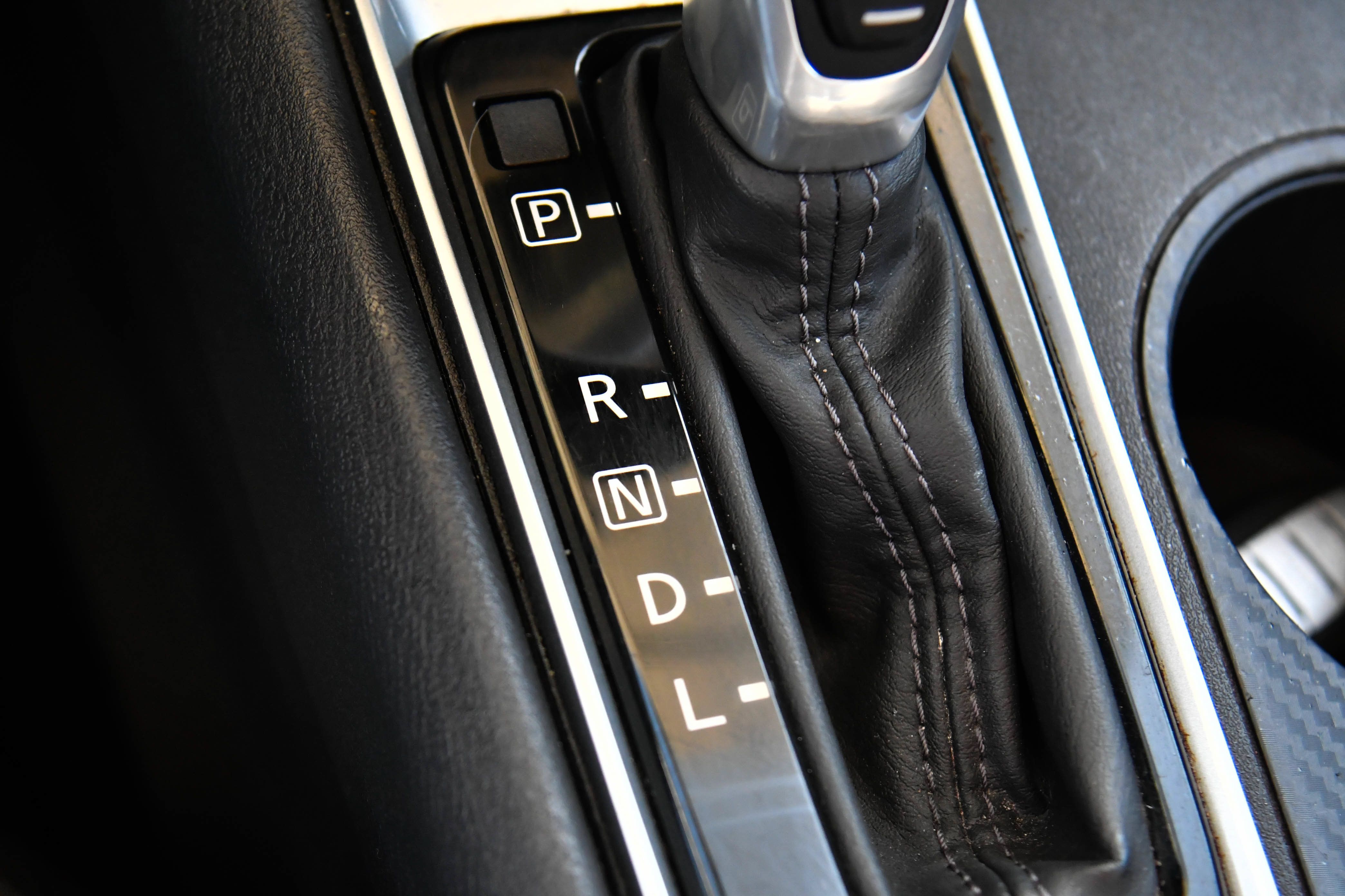 Used 2025 Nissan Altima 2.5 SV FWD image 24