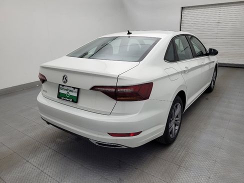 Used 2019 Volkswagen Jetta R-Line image 9