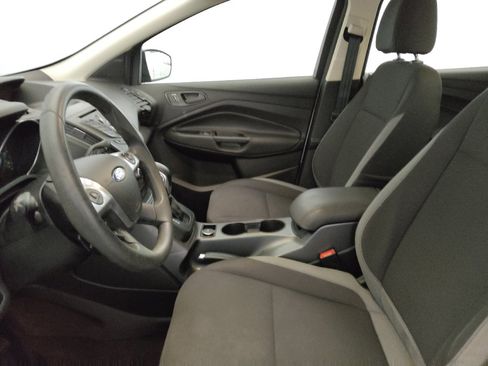 Used 2016 Ford Escape S FWD image 17