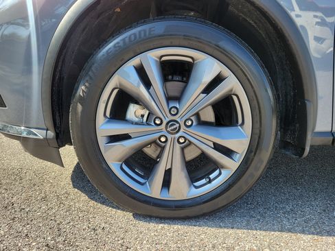 Certified 2024 Nissan Murano Platinum w/ Cargo Package FWD image 10