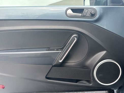 Used 2016 Volkswagen Beetle 1.8T image 25