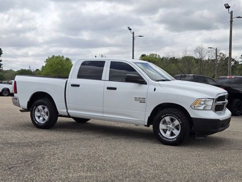 Certified 2023 RAM 1500 Classic SLT w/ Electronics Group AWD/4WD image 10