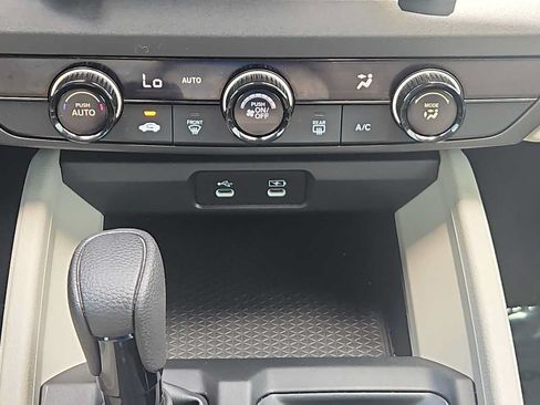 Certified 2023 Honda Accord LX image 16