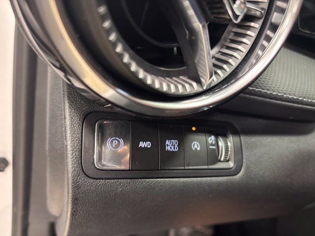 Used 2026 Chevrolet Equinox LT AWD/4WD image 30