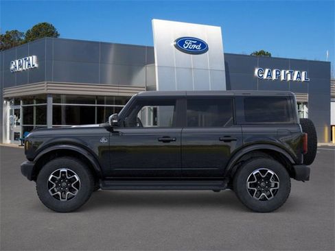 New 2025 Ford Bronco Outer Banks image 3