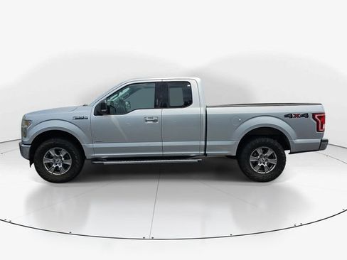 Used 2017 Ford F150 XLT w/ Equipment Group 301A Mid AWD/4WD image 6