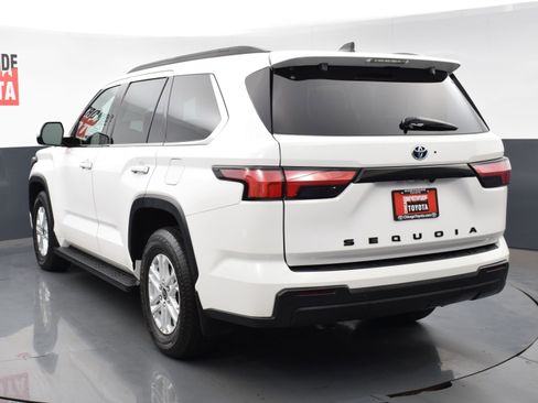 Used 2023 Toyota Sequoia SR5 w/ SR5 Premium Package image 3