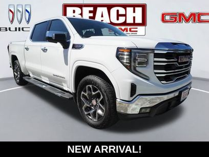 Used 2025 GMC Sierra 1500 SLT w/ SLT Premium Plus Package