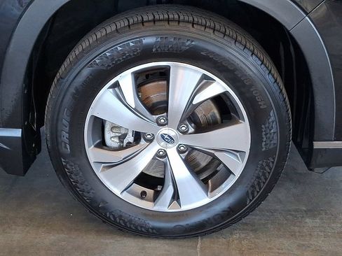 Used 2019 Subaru Ascent Premium w/ Popular Package #2A AWD/4WD image 11