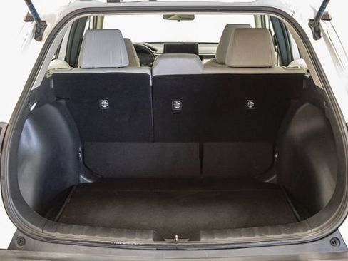 Used 2024 Toyota Corolla Cross L FWD image 34
