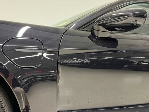 Certified 2026 Porsche Taycan GTS AWD/4WD image 11