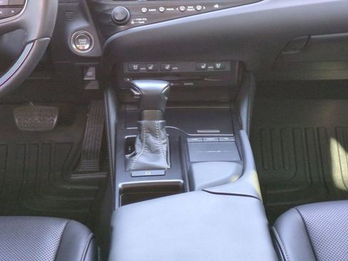 Used 2020 Lexus ES 350 w/ Premium Package image 18