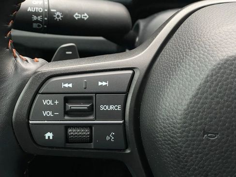 Certified 2025 Honda CR-V Sport image 15