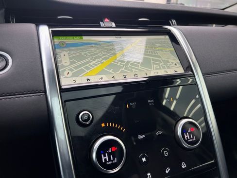 Used 2020 Land Rover Discovery Sport S image 49