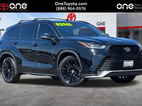 Used 2023 Toyota Highlander XSE AWD/4WD image 1