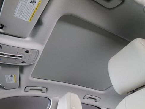 Used 2025 Audi Q3 2.0T Premium Plus w/ Premium Plus Package image 22