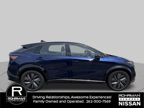 Used 2024 Nissan Ariya AWD image 9