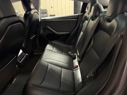 Used 2025 Tesla Model 3 RWD image 18