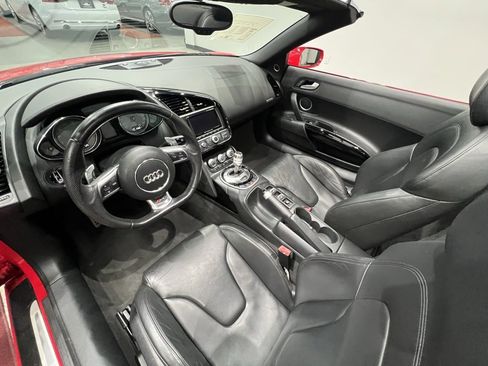 Used 2014 Audi R8 V8 image 40