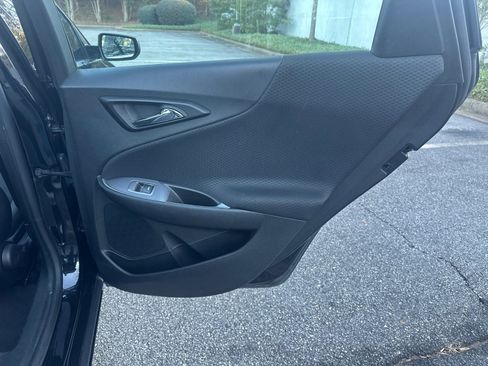 Used 2024 Chevrolet Malibu LT image 16