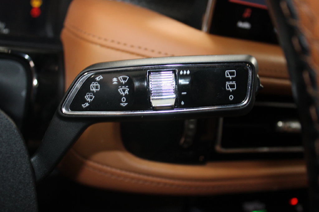 Used 2023 Lincoln Nautilus Black Label AWD/4WD image 26