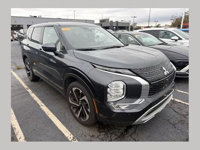 Used 2024 Mitsubishi Outlander SE