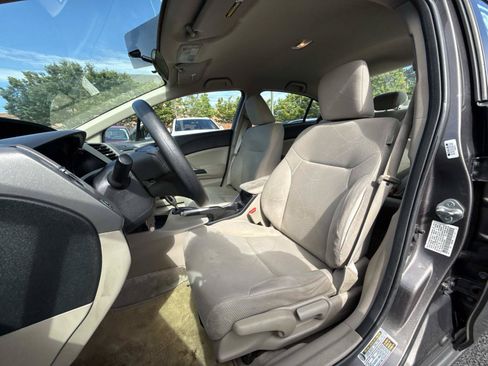 Used 2012 Honda Civic LX image 9