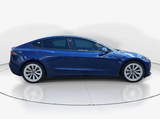 Used 2022 Tesla Model 3 RWD video 2