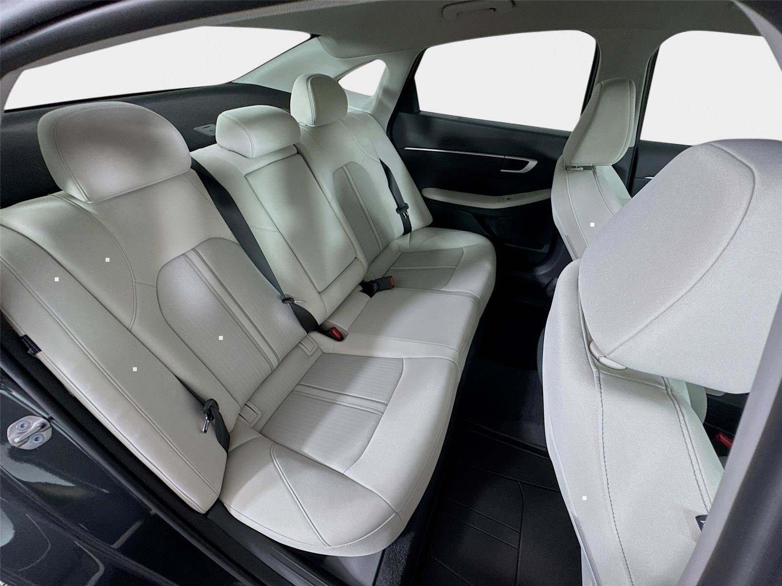 New 2026 Hyundai Sonata SEL FWD image 25