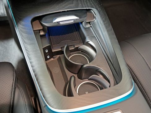 New 2026 Mercedes-Benz E 450 4MATIC Sedan image 23