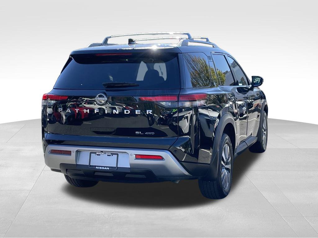 Certified 2024 Nissan Pathfinder SL AWD/4WD image 4