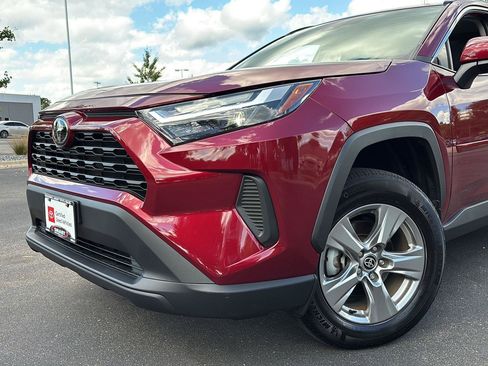 Used 2023 Toyota RAV4 XLE w/ Convenience Package AWD/4WD image 5
