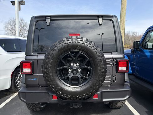 Certified 2025 Jeep Wrangler Unlimited Sport S 4xe AWD/4WD image 6